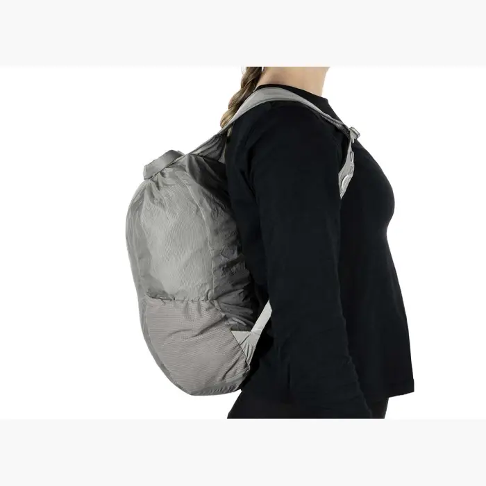 apidura-packable-backpack-13l-on-body-3