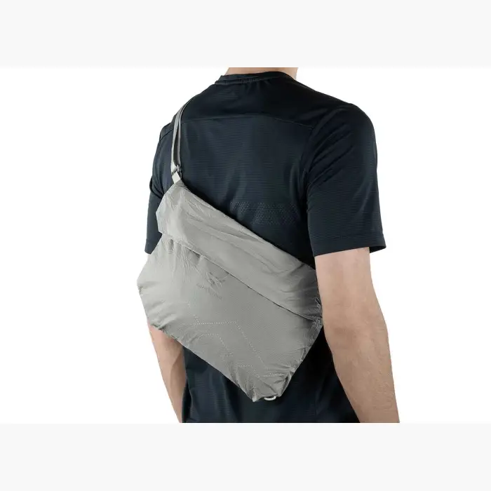 apidura-packable-musette-7l-on-bike-2