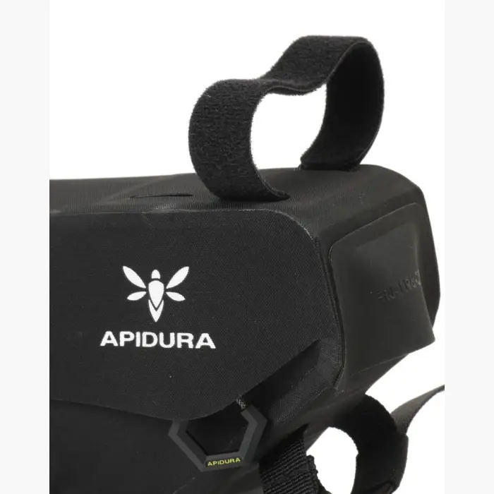 Apidura Racing Frame pack black bag close sho