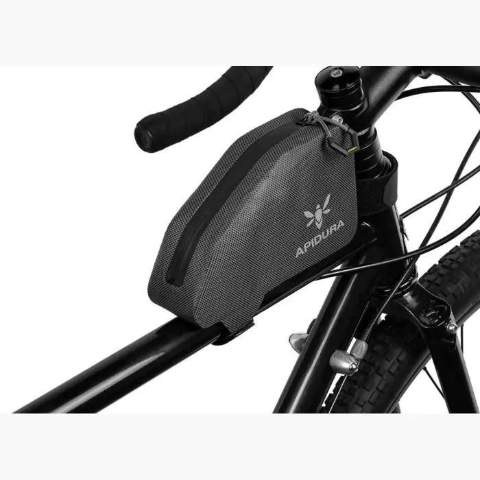 apidura expedition top tube pack 0.5l on bike